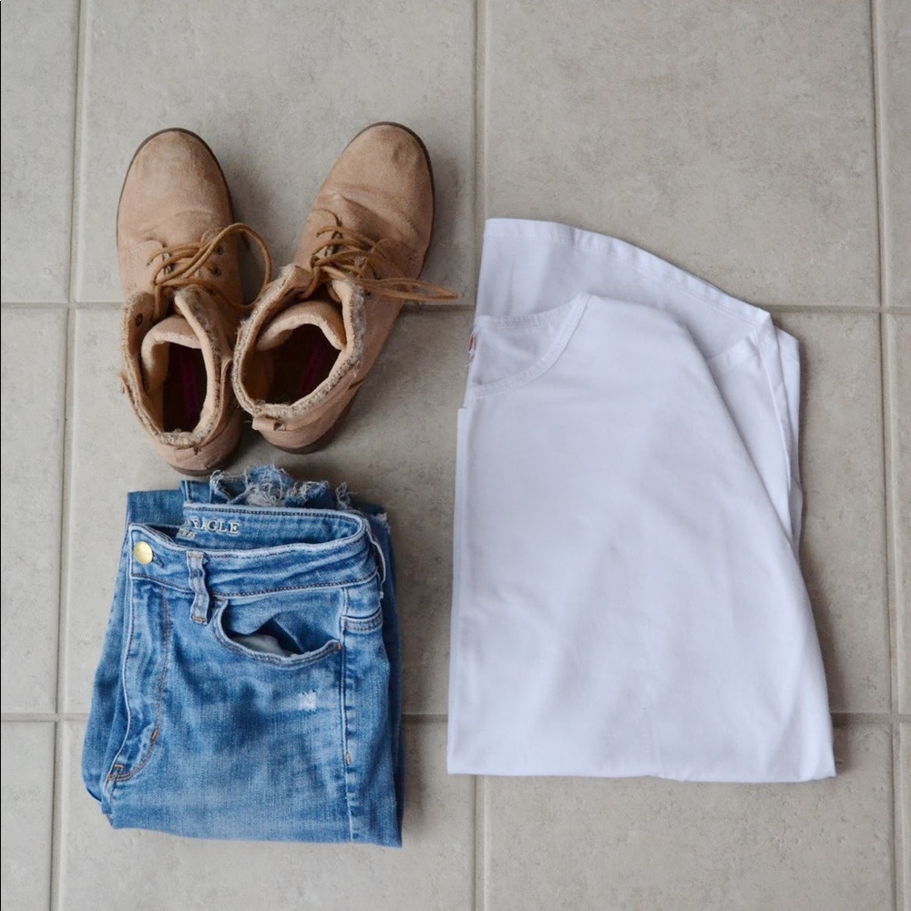 White Quarter-Sleeve Lularoe T-Shirt